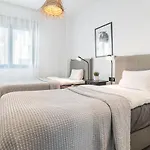 Lae11.2d - Large Terrace With Stunning Views Apartmán