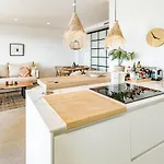 Lae11.2d - Large Terrace With Stunning Views