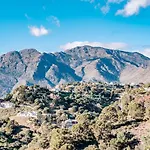 Lae11.2d - Large Terrace With Stunning Views