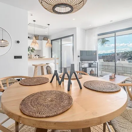 Apartment Lae11.2d - Large Terrace With Stunning Views Estepona