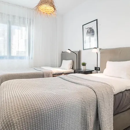 Lae11.2d - Large Terrace With Stunning Views Apartment