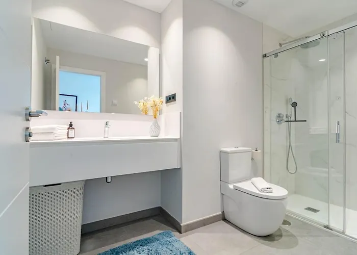 Lae11.2d - Large Terrace With Stunning Views アパート エステポナ